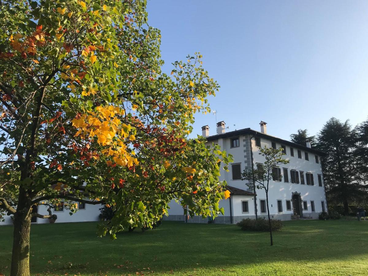 Villa Minini Bed & Breakfast Rive d'Arcano Exteriör bild