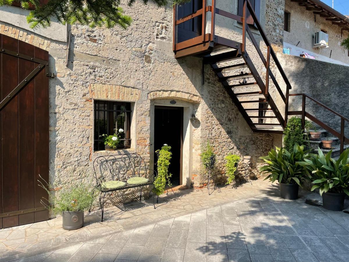 Villa Minini Bed & Breakfast Rive d'Arcano Exteriör bild