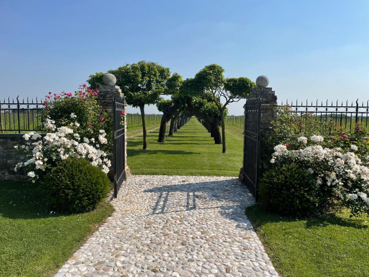 Villa Minini Bed & Breakfast Rive d'Arcano Exteriör bild